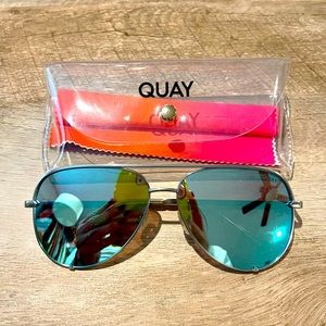 QUAY SUNGLASSES